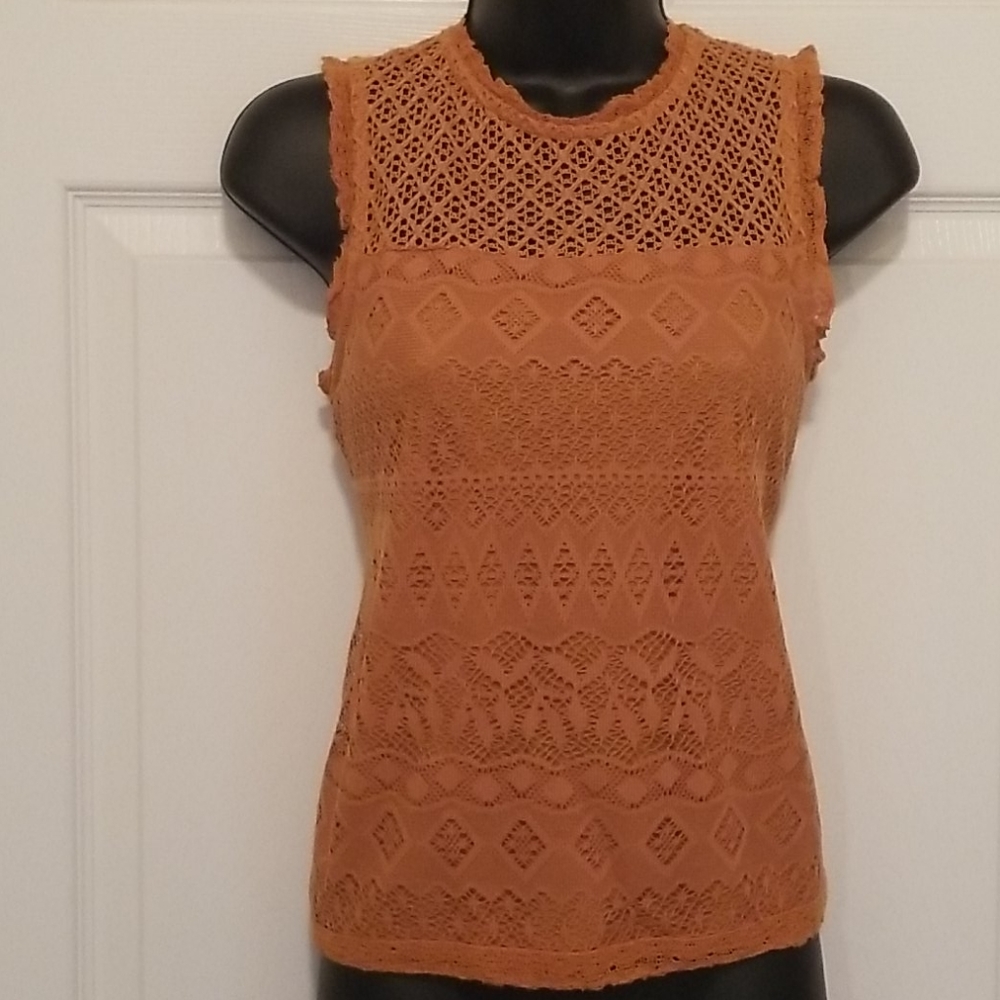 Lace tank